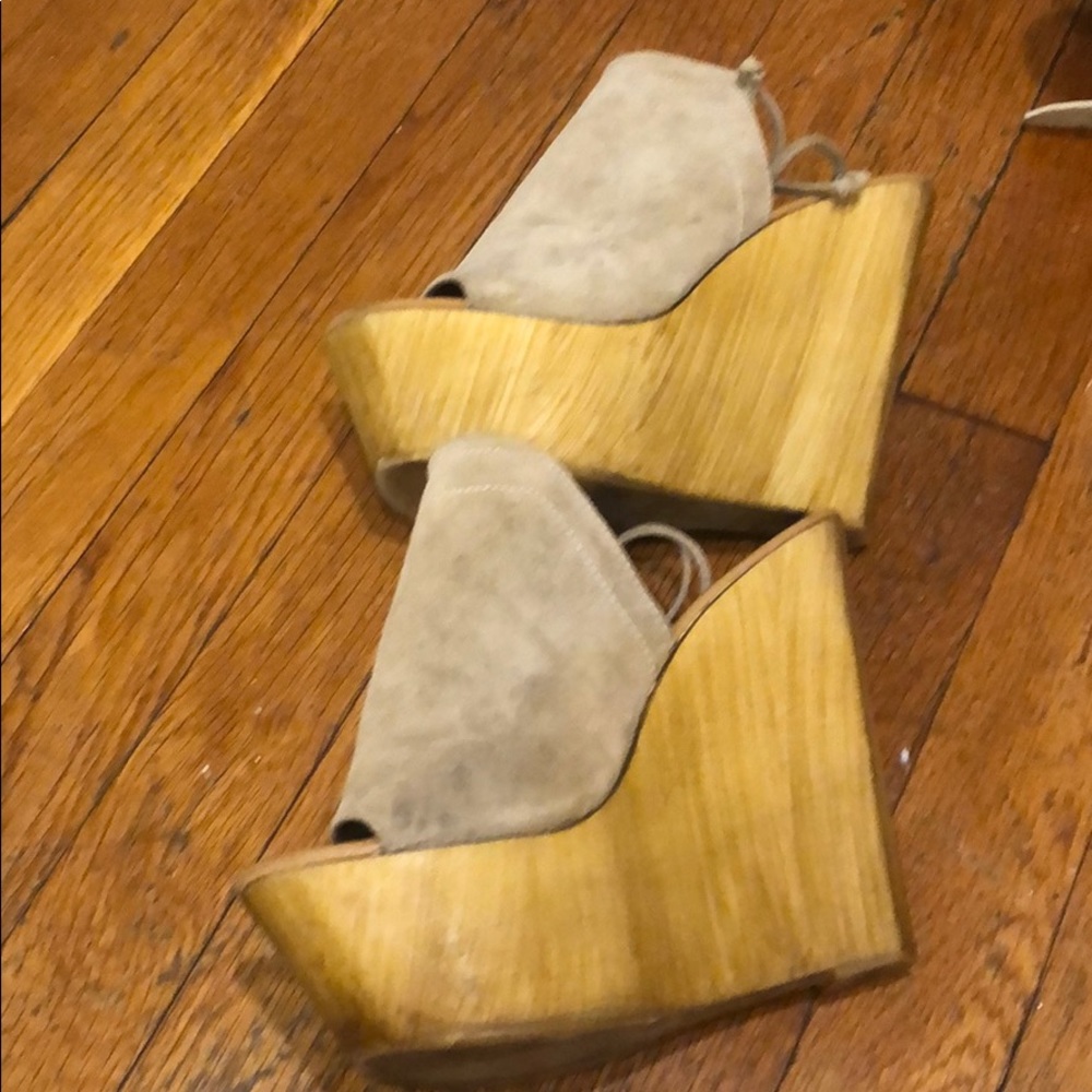 Wedges - Picture 2 of 3